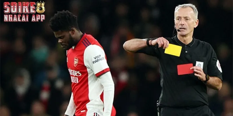 Định nghĩa tài xỉu thẻ phạt