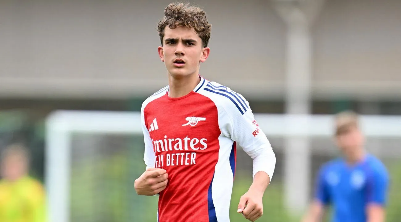 Pháo thủ sẽ đôn nhiều sao trẻ lên đội 1